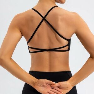 BNWT AMELIA SOPHIE SPORTS BRA, BLACK